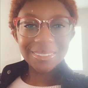 Meet your Posher, Eryka